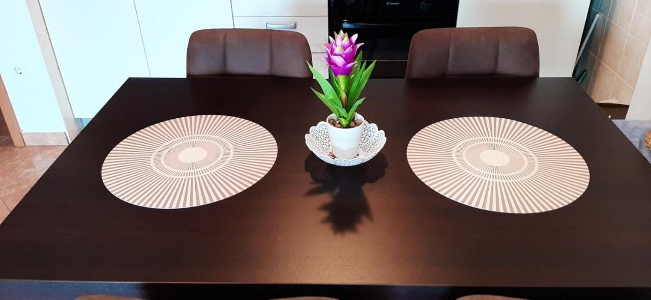 Apartment Rb オミサリ エクステリア 写真